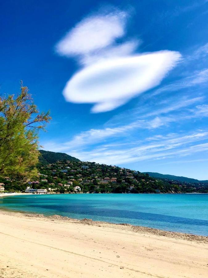 Residence Le St James Le Lavandou Εξωτερικό φωτογραφία