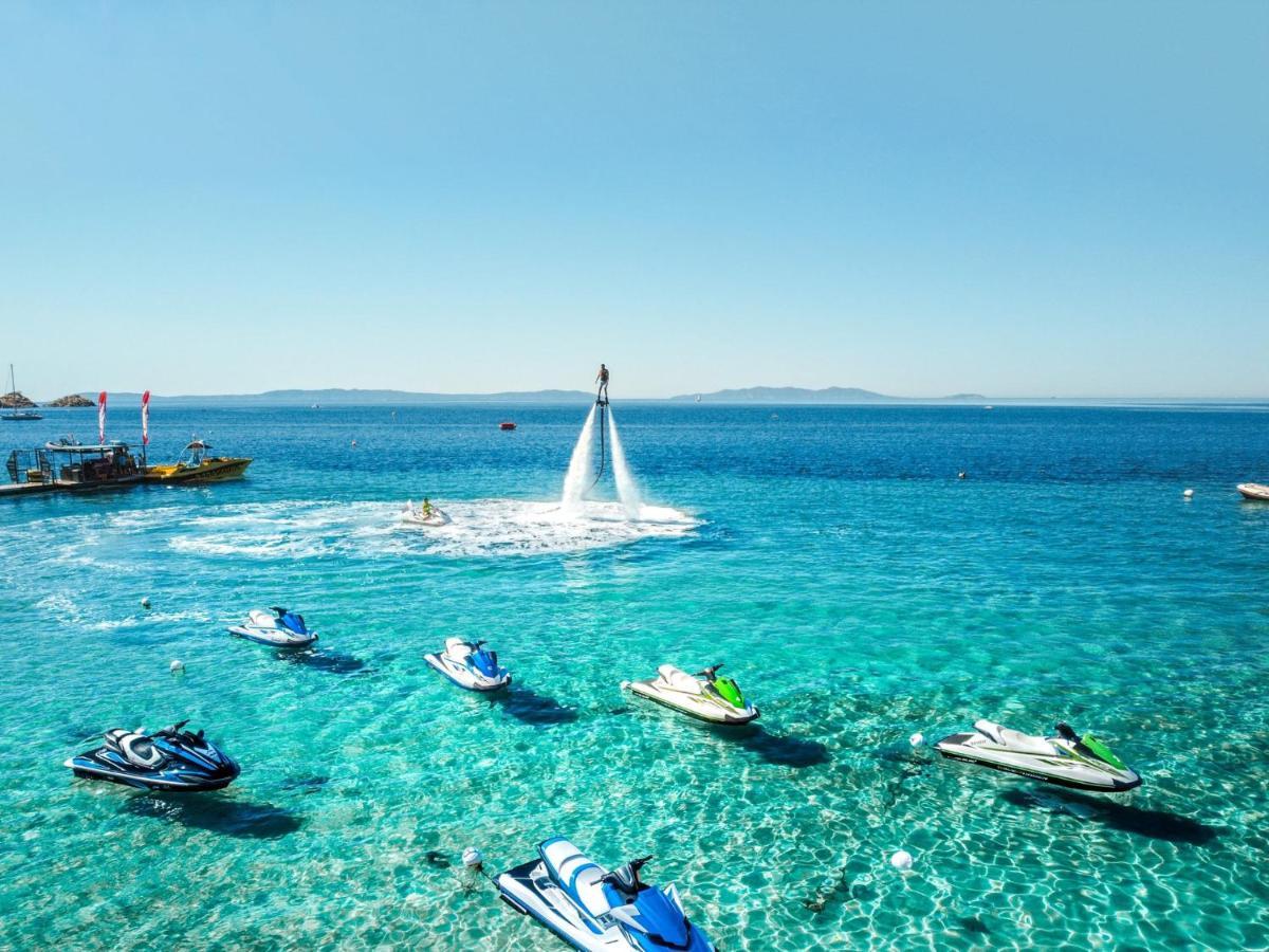 Residence Le St James Le Lavandou Εξωτερικό φωτογραφία